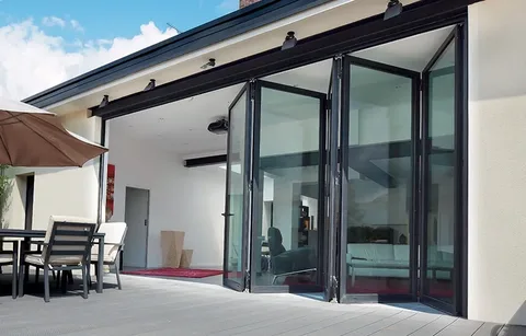 glass installation,glass and aluminium , glass and aluminum company, aluminium manufacture, aluminium design