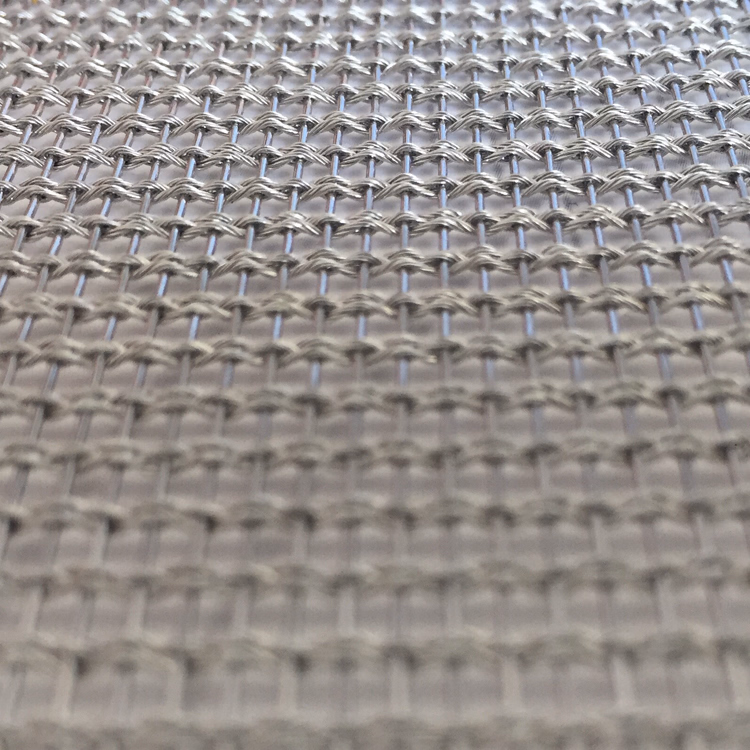 metal mesh lamination, metal mesh glass, metal mesh laminated glass, laminated glass metal mesh, metal mesh lamination services